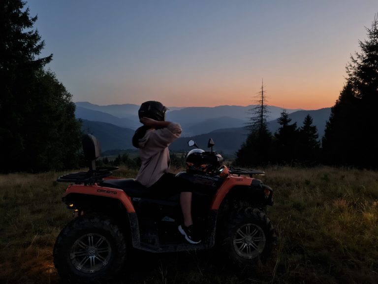 Închiriere ATV Bucovina